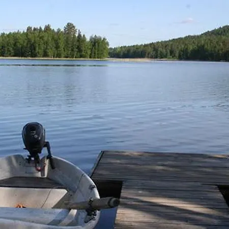 펜션 Riutankolo By Interhome Lipinlahti